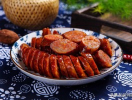 腊肠的做法大全(毛豆炒腊肠的做法大全)