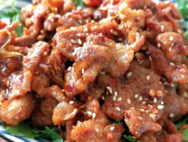 孜然羊肉的家常做法(孜然羊肉的家常做法窍门)
