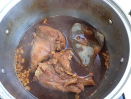 酱牛肉的做法视频(酱牛肉的做法视频播放)