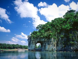 小程序桂林旅游资讯(桂林旅游app导游版)
