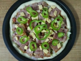 pizza的做法(披萨的做法视频)