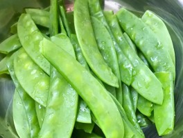 荷兰豆的做法大全(腰果荷兰豆的做法大全)