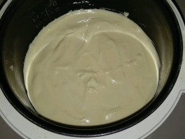 蛋糕的做法电饭锅(鸡蛋做蛋糕的做法电饭锅)