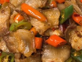 农家小炒肉的做法(农家小炒肉的做法最正宗的做法)