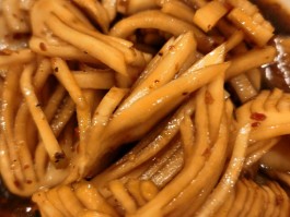 凉拌大头菜(凉拌大头菜用不用焯水)