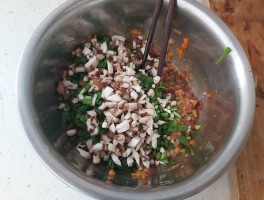 虾仁饺子馅的做法大全(瓠子虾仁饺子馅的做法大全)