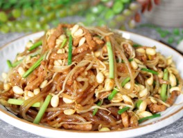 豆芽炒肉(豆芽炒肉的功效与作用)