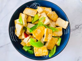 素鸡的做法(葱烤素鸡的做法)