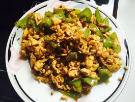 豆瓣酱炒鸡蛋(郫县豆瓣酱炒鸡蛋)