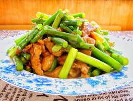 蒜薹的做法大全(黄鳝炒蒜苔的做法大全)