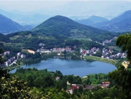 包含打造养生旅游线路资讯的词条