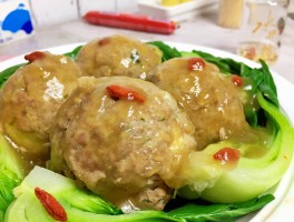 四喜丸子怎么做(四喜丸子怎么做松软)