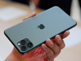 如何使用iphone11各种拍照技巧(苹果11拍照怎么样拍效果才好好)