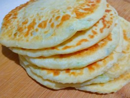 大饼的做法(香葱大饼的做法)