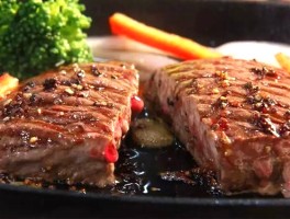 黑胡椒牛排(黑胡椒牛排图片大全)