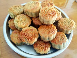 月饼的制作方法(月饼的制作方法和配料视频)