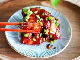 红烧五花肉(红烧五花肉怎么做好吃不腻)