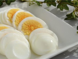 宝宝腹泻吃什么食物(宝宝腹泻吃什么食物调理)