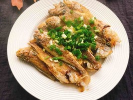 煎黄花鱼的做法(煎黄花鱼的做法最正宗的做法)