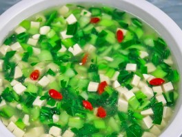 青菜豆腐汤(青菜豆腐汤的危害)