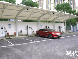 关于新能源车在暴雨天是否可以在户外充电站充电？的信息