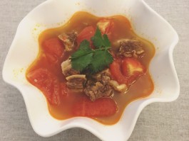 番茄牛腩的做法(土豆番茄牛腩的做法)