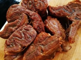 五香牛肉的做法大全(五香牛肉的做法大全集)