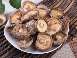 香菇冬菇(香菇冬菇是一种吗)