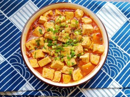 麻婆豆腐的详细做法(麻婆豆腐的详细做法大全)