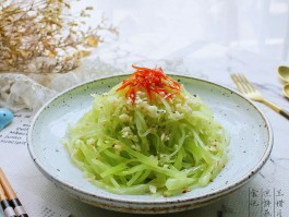 凉拌莴笋丝的做法(凉拌莴笋丝的做法孕妇可以吃)