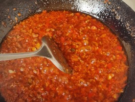 牛肉辣椒酱的做法大全(牛肉辣椒酱的制作方法及配料)