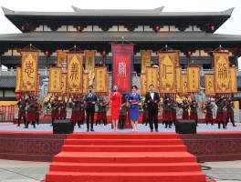 包含资讯广水桃源柿子文化旅游节开幕的词条