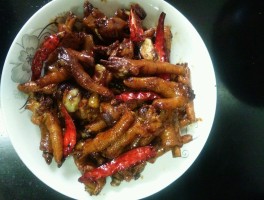 鸡爪的做法大全(生烤鸡爪的做法大全)