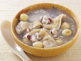 秋季养生食谱(秋季养生食谱一日三餐)