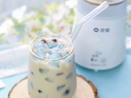 奶茶的做法(自己怎么做奶茶自制奶茶的做法)