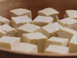 怎样做豆腐乳(夏天怎样做豆腐乳)