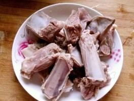 羊排骨的做法(椒盐羊排骨的做法)