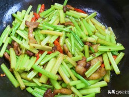 芹菜的做法(芹菜炒肉的做法)