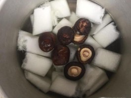 香菇冬瓜汤的做法(香菇冬瓜汤适用人群)