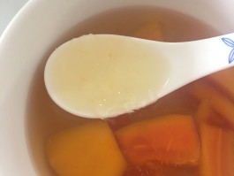 木瓜炖燕窝(木瓜炖燕窝的功效与作用)