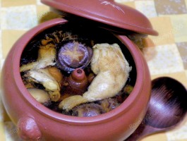 冬菇鸡汤(冬菇鸡汤面)