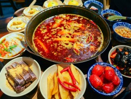四川著名美食(四川著名美食英文)