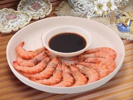 虾和7种食物不能一起吃(虾和7种食物不能一起吃虾跟牛奶)